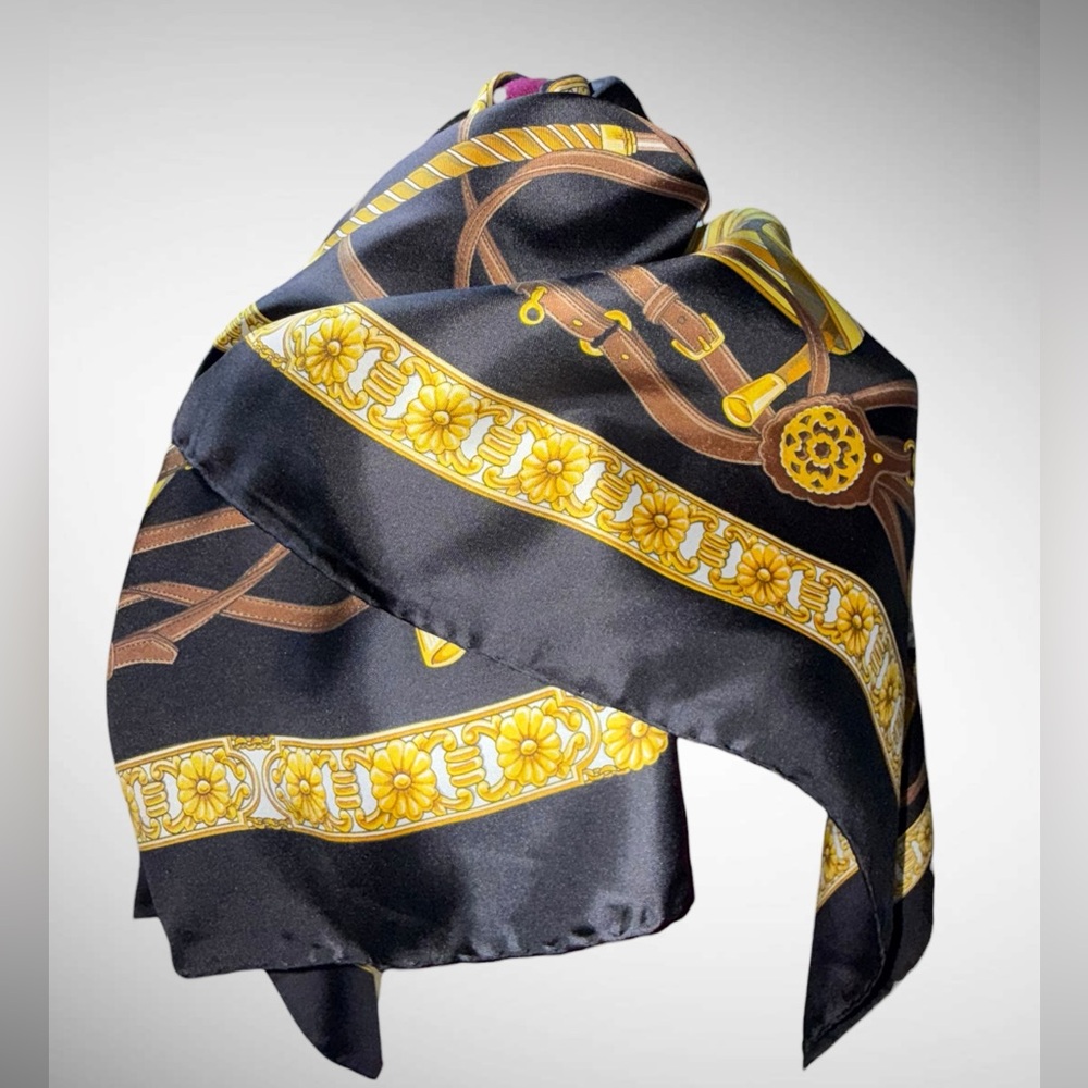 Longchamp Paris Silk Italian Made Hand-Rolled EquestrianTack Motif - Picture 5 of 17